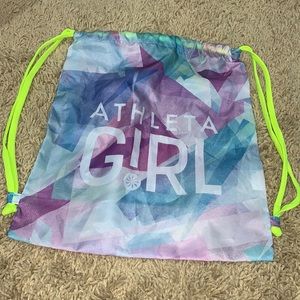 athleta girl drawstring bolsa